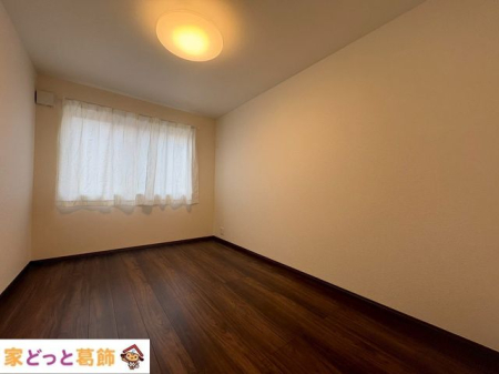 �q������ �q������