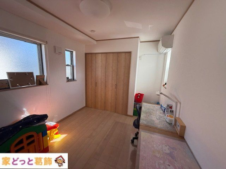 �q������ �q������