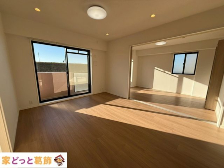 �q������ �q������